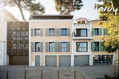 Hôtel particulier à vendre 4 800 000 € 6 pièces 4 chambres 231,4 m² Centre Ville Sanary-sur-Mer 83110